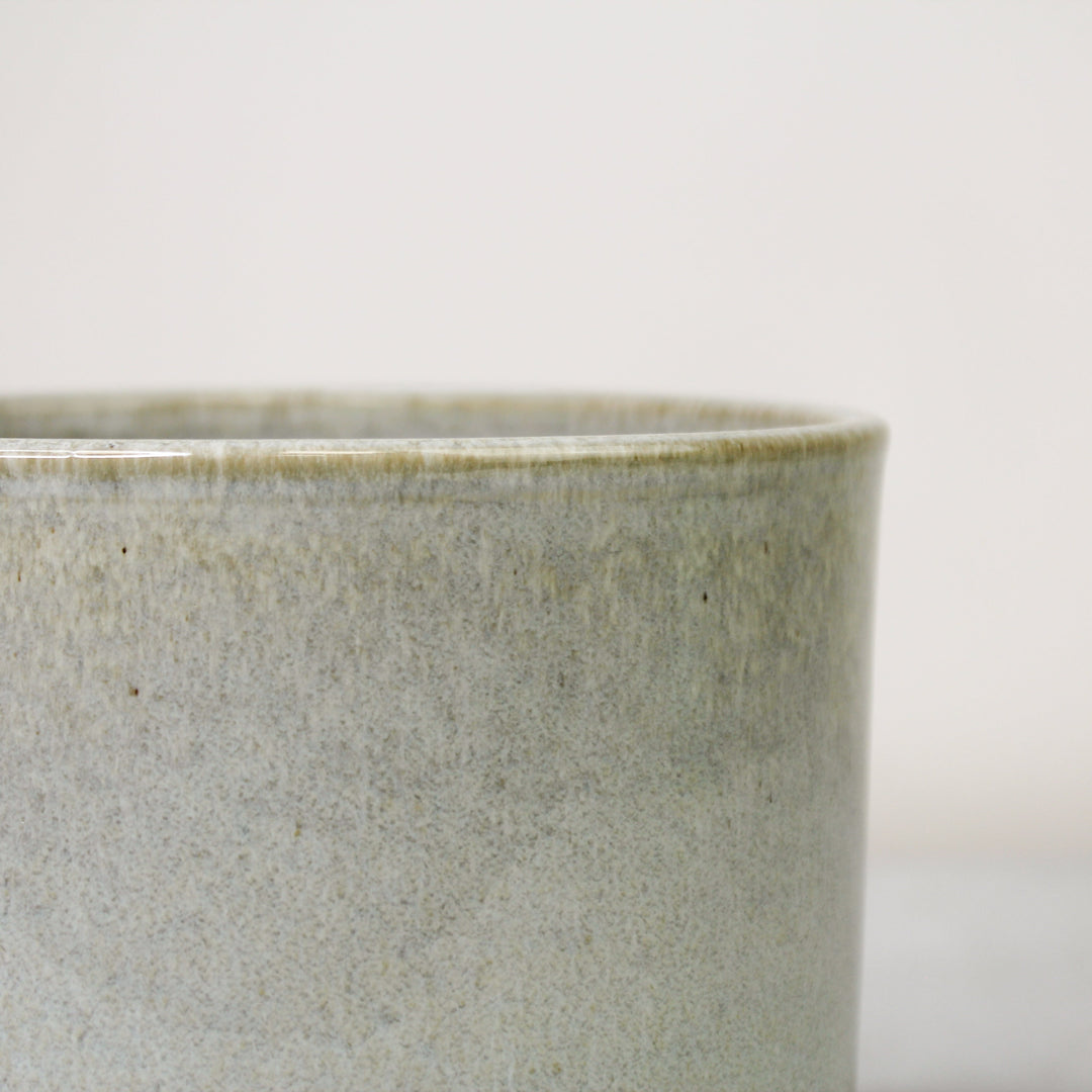 Übertopf Calma – Stone | Premium Shine Glaze Foliage Dreams