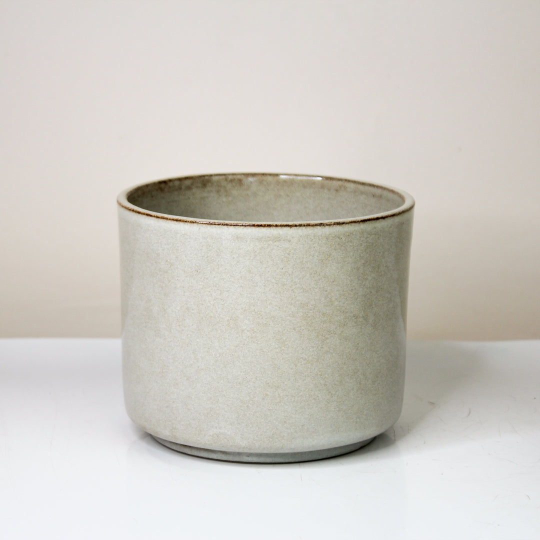 Übertopf Calma – Stone Whisper | Premium Shine Glaze Foliage Dreams